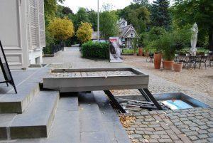 Hydro plateaulift voor invaliden bij Middelheim museum Antwerpen